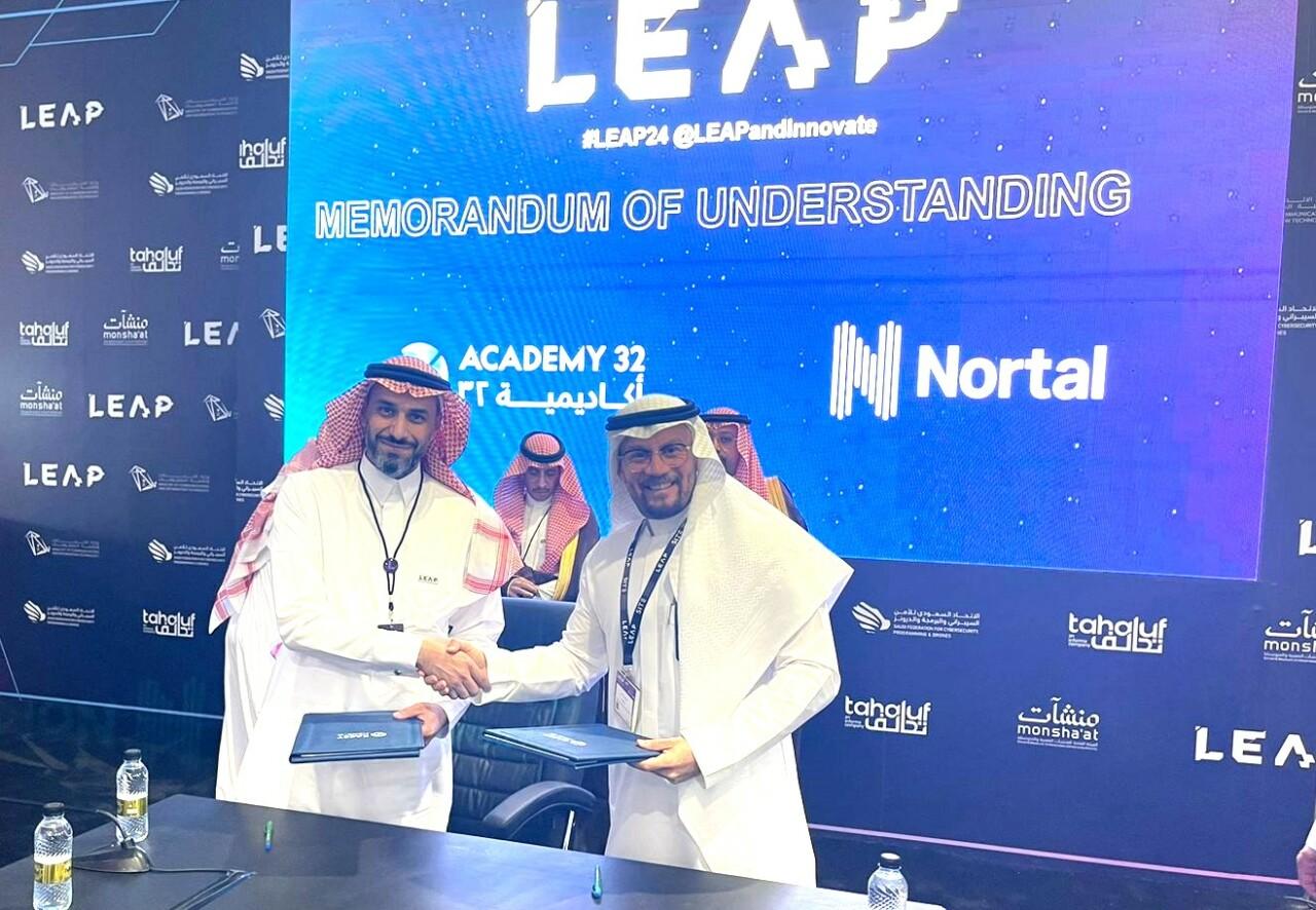 leap_mou-signing-handshake-e1711708331865-1280x886