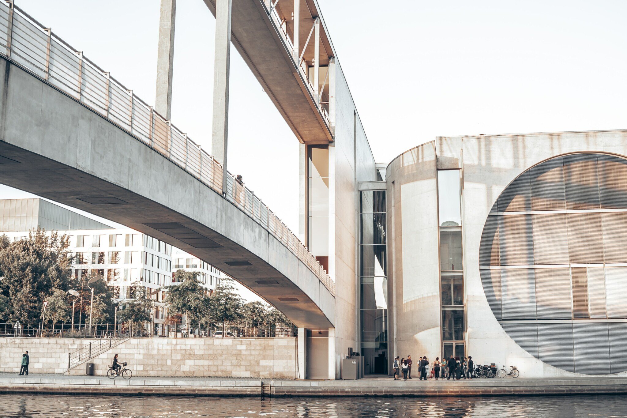 matt-mutlu-ndnyboji8mq-unsplash-2048x1365