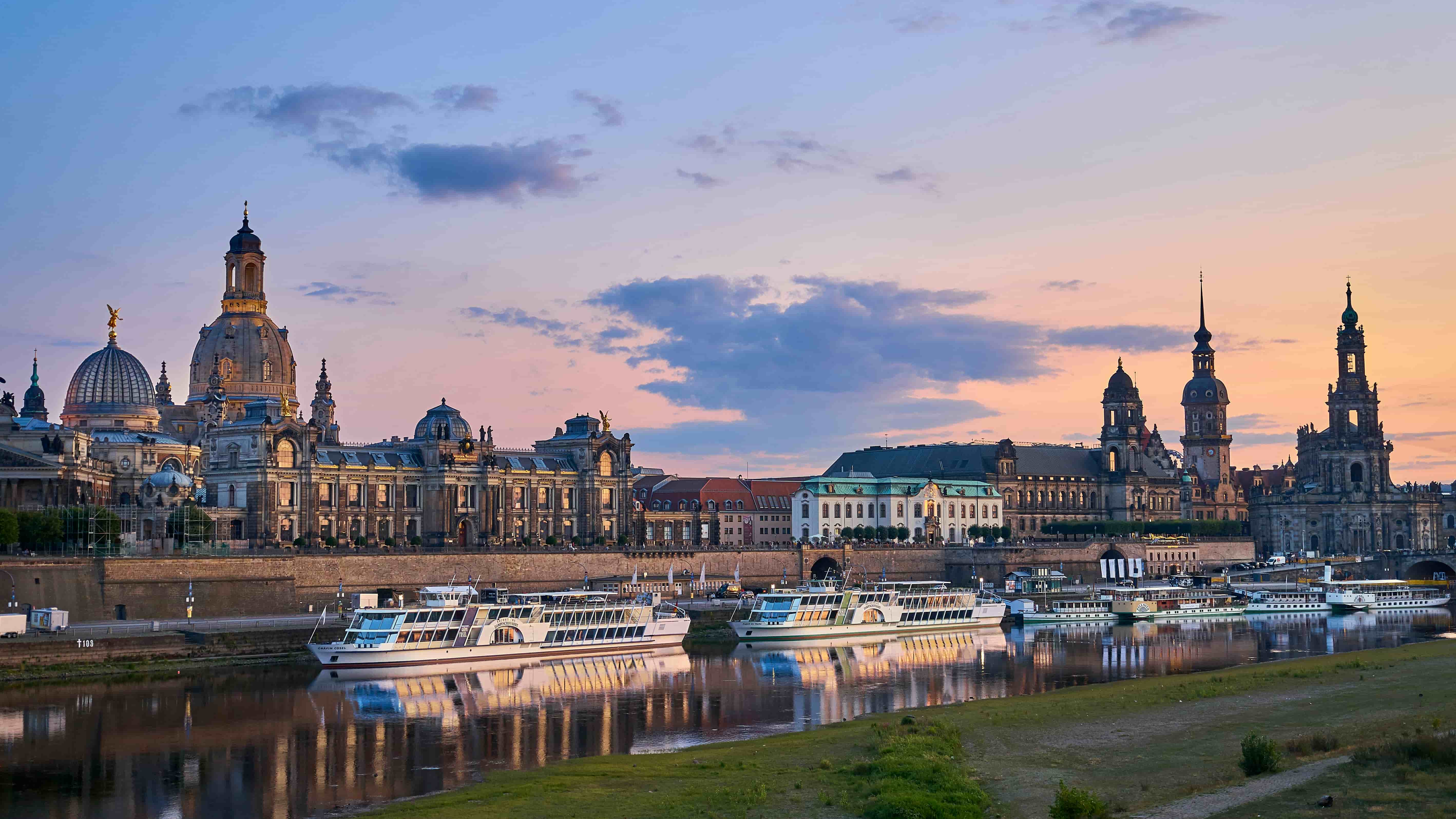 Dresden_city_unsplash