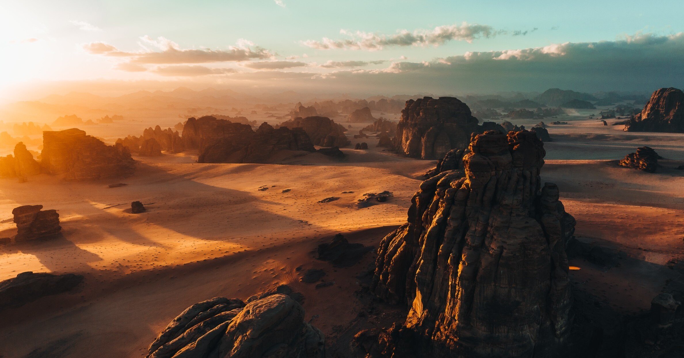 cropped-neom-iy59i0m7op4-unsplash-scaled-e1689678937429