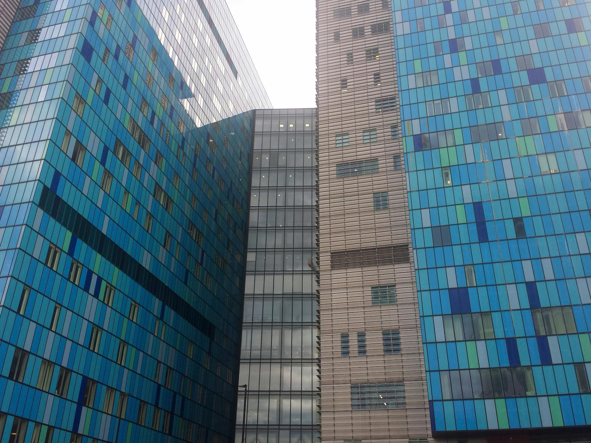 tall hospital buildings